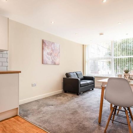 Bright 1 Bedroom Budget Flat In Central Pontefract Luaran gambar