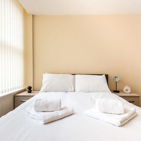 Bright 1 Bedroom Budget Flat In Central Pontefract Luaran gambar