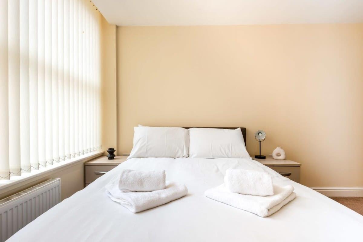 Bright 1 Bedroom Budget Flat In Central Pontefract Luaran gambar