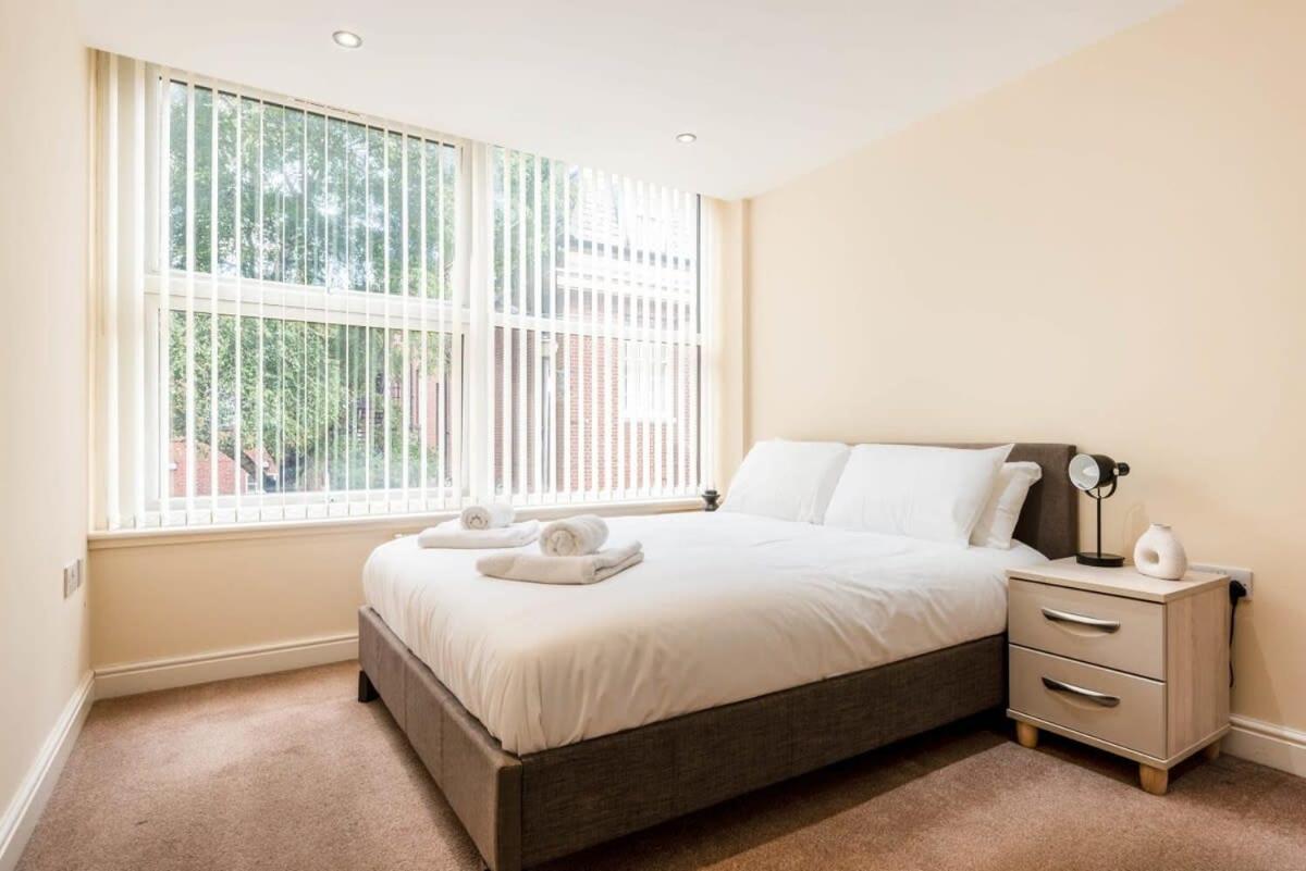 Bright 1 Bedroom Budget Flat In Central Pontefract Luaran gambar